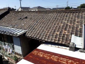 かなり劣化していた瓦屋根